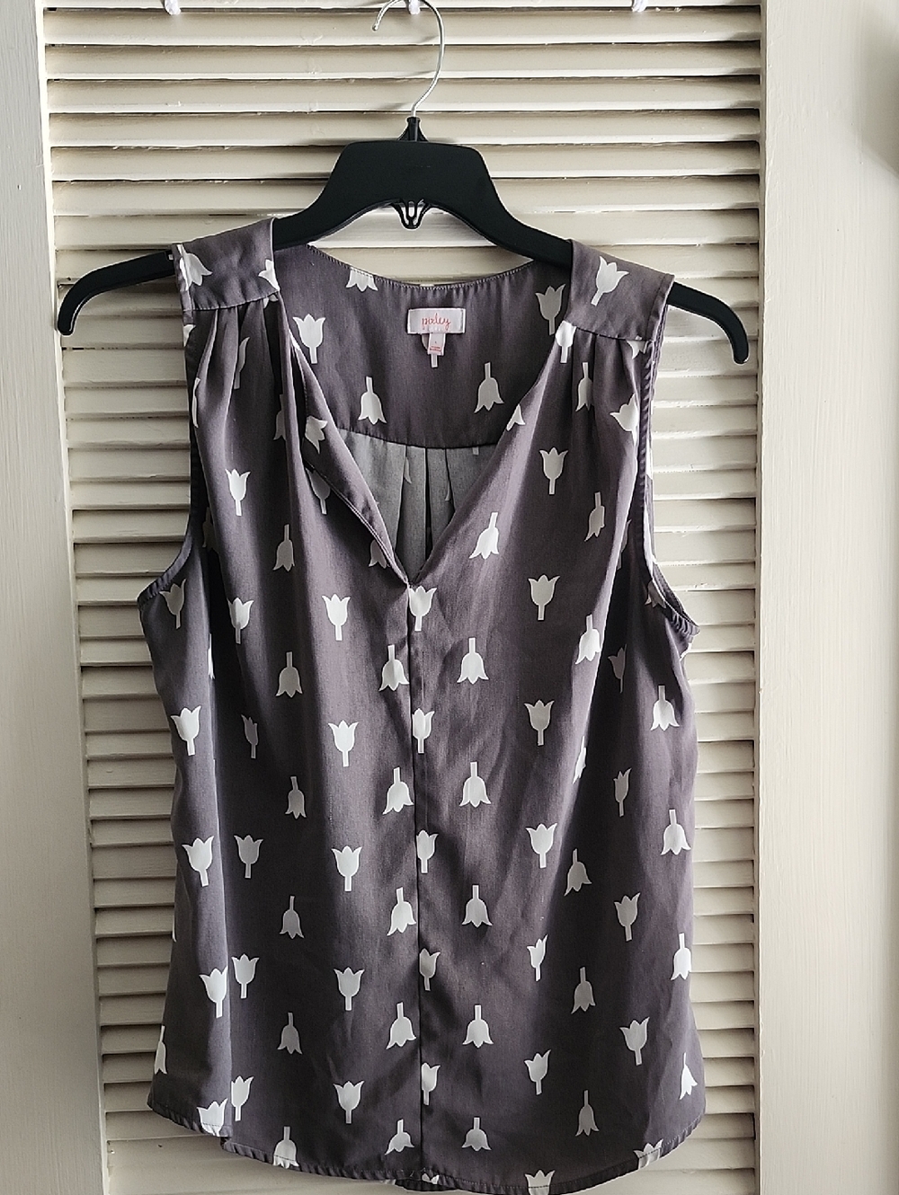 Pixley Gray Sleeveless Tulip-Print Tank